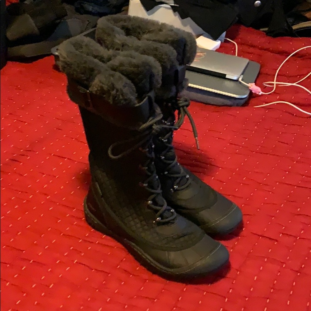 J-Sport ladies snow boots vegan leather faux fur